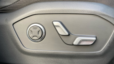 Hyundai SANTA FE 1.6 TGDi Plug-in Hybrid Ultimate 5dr 4WD Auto Estate